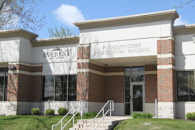 EveresT Men's Health photo 2