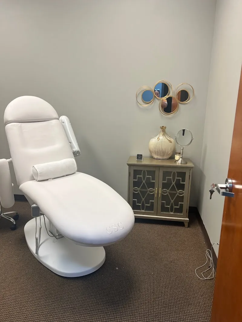 Evolve 865: Jill Larson, APN-B photo 4