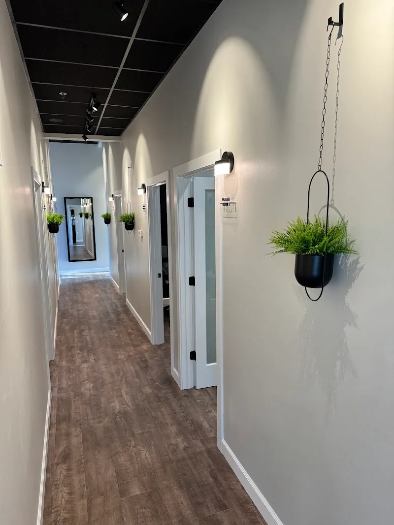 NEUAGE Health + Wellness - Leawood photo 3