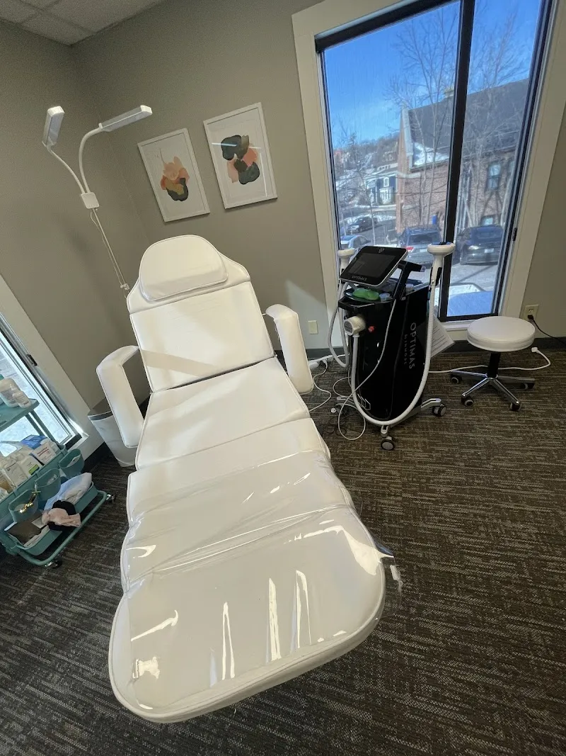 Refine Wellness Clinic photo 3