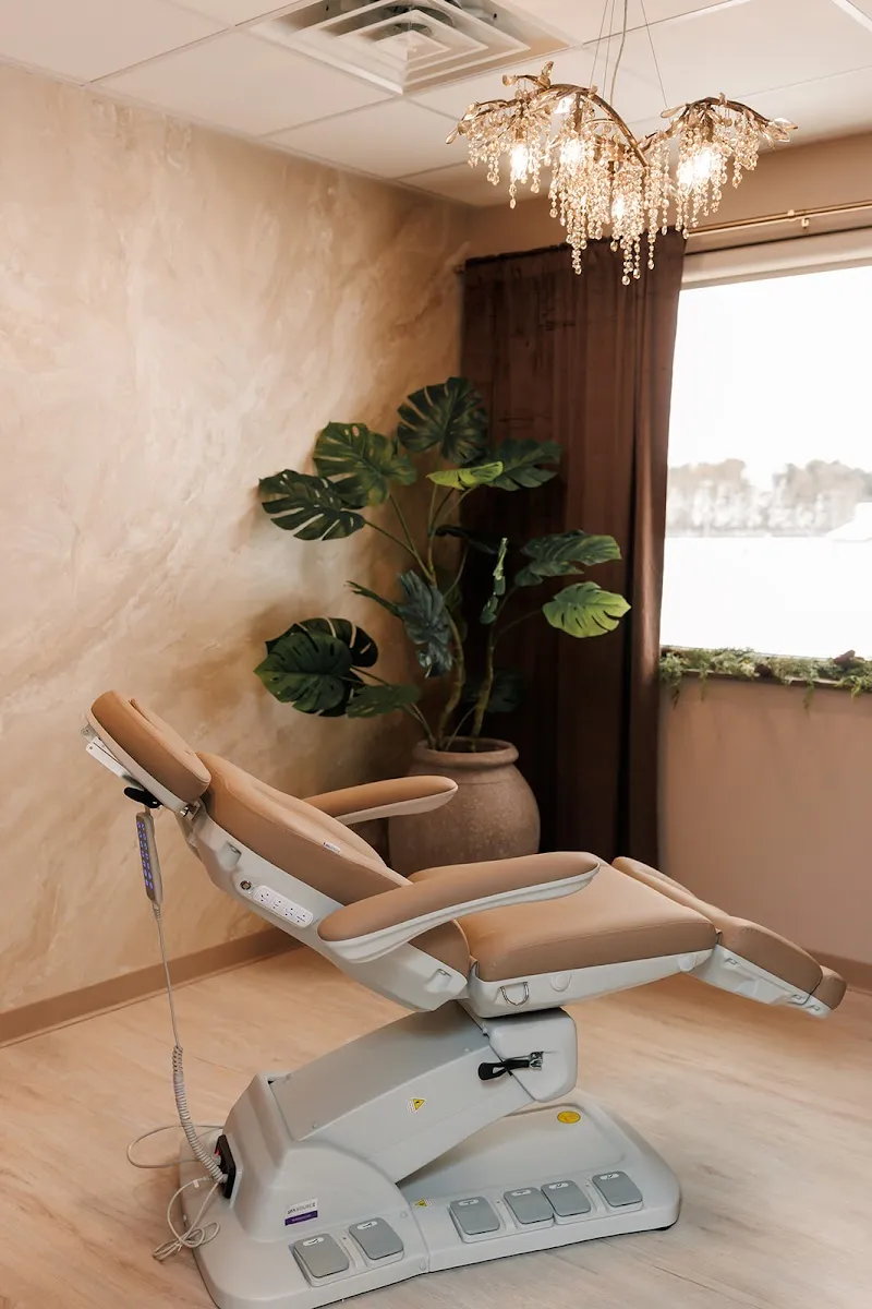 Reviv Lounge photo 5