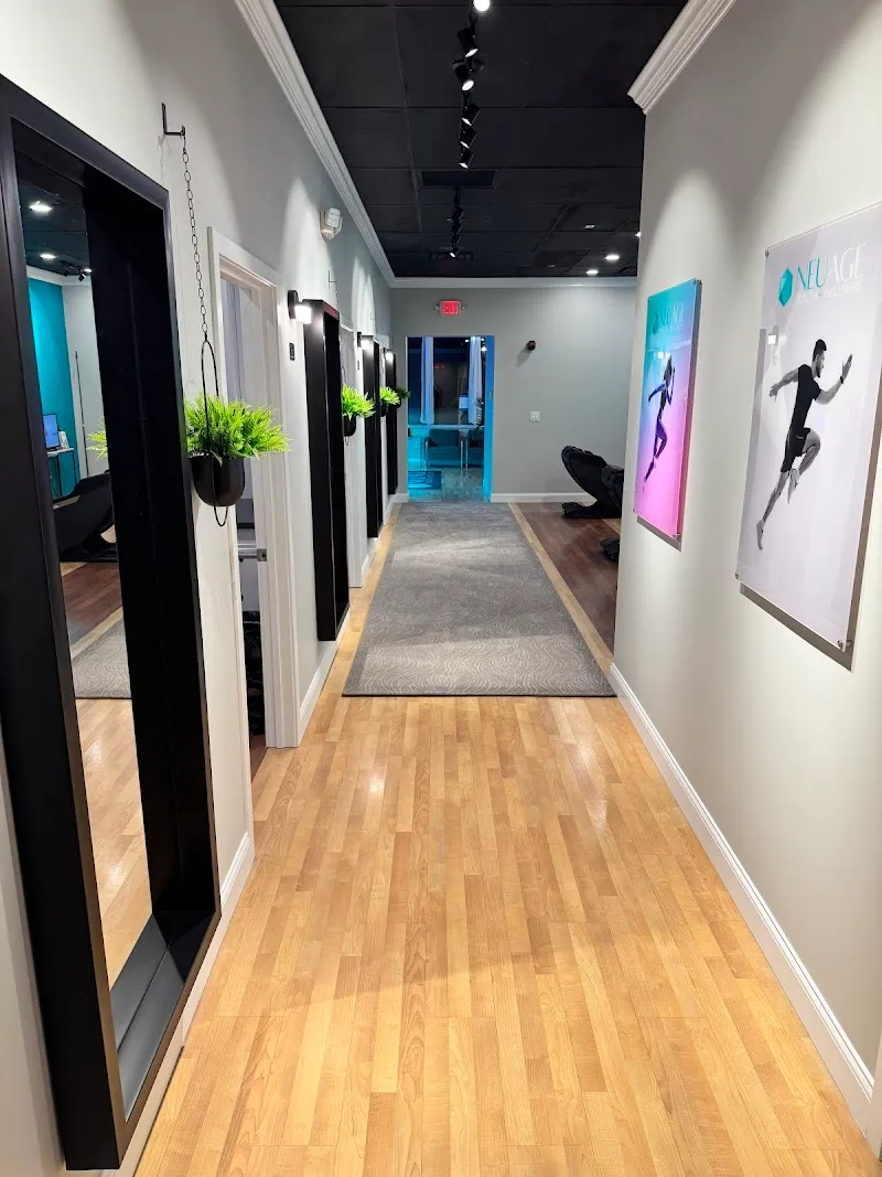NEUAGE Health + Wellness - Des Peres photo 6