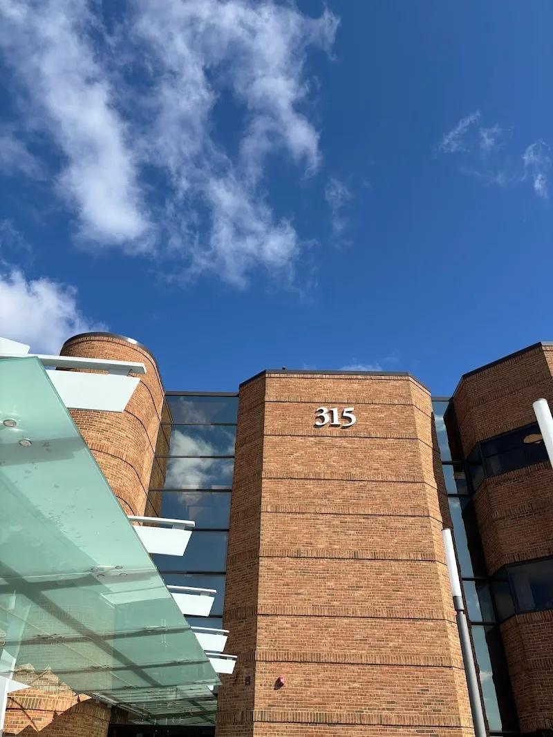 RegenCen: Dr. Gustav Lo, MD