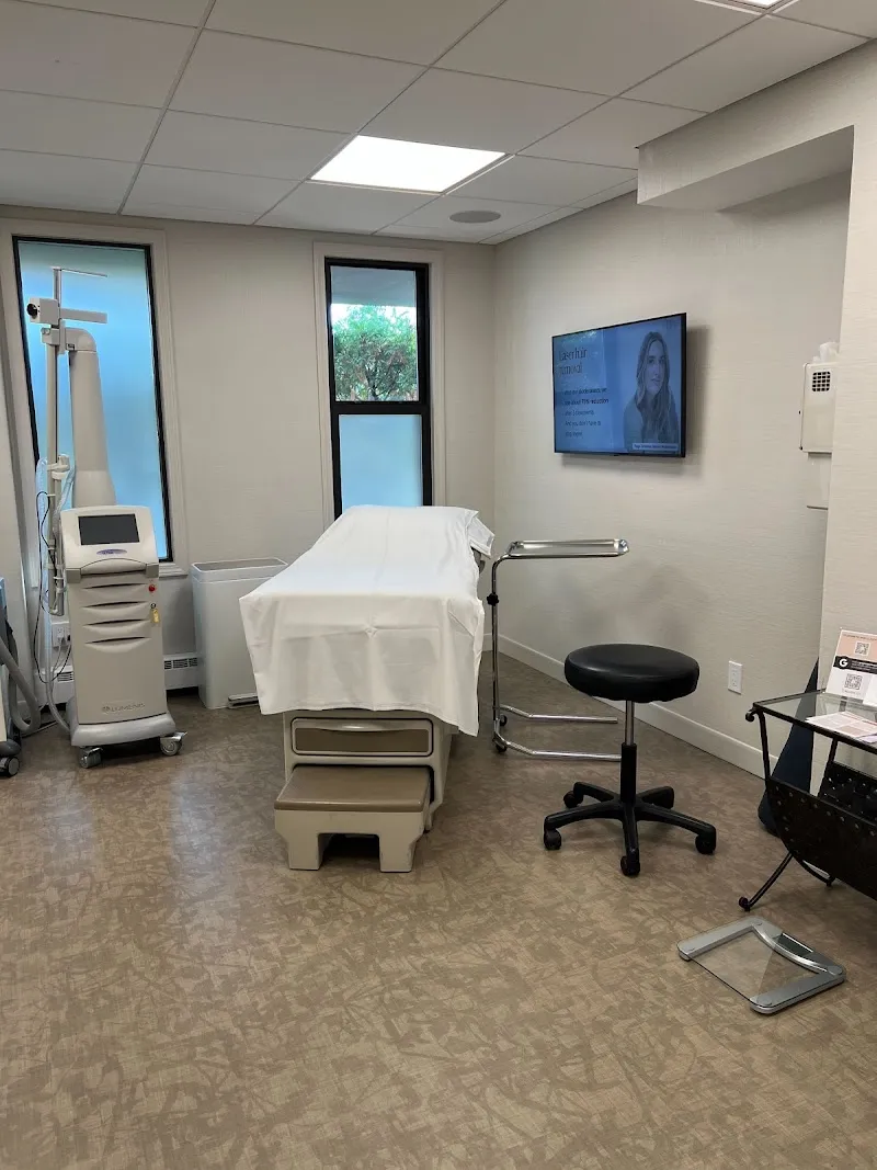 RegenCen: Dr. Gustav Lo, MD photo 2