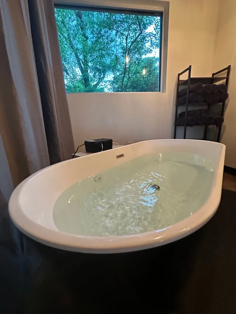 Optimize U - Brentwood | Hormone & Cryotherapy Clinic photo 2