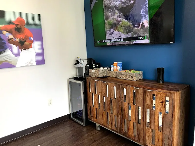 Men's T Clinic® - Grapevine photo 2