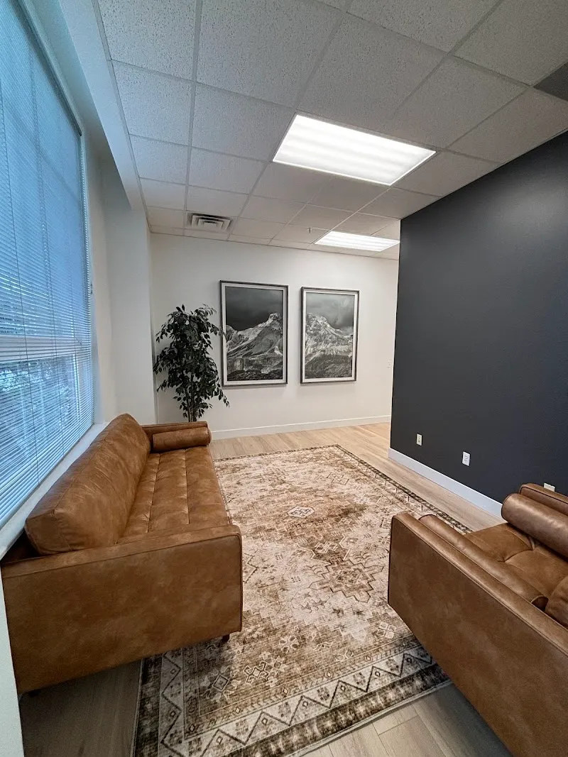 Routine Health & Hormone photo 3