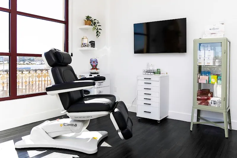 Wellness & Hormones Avenue photo 6