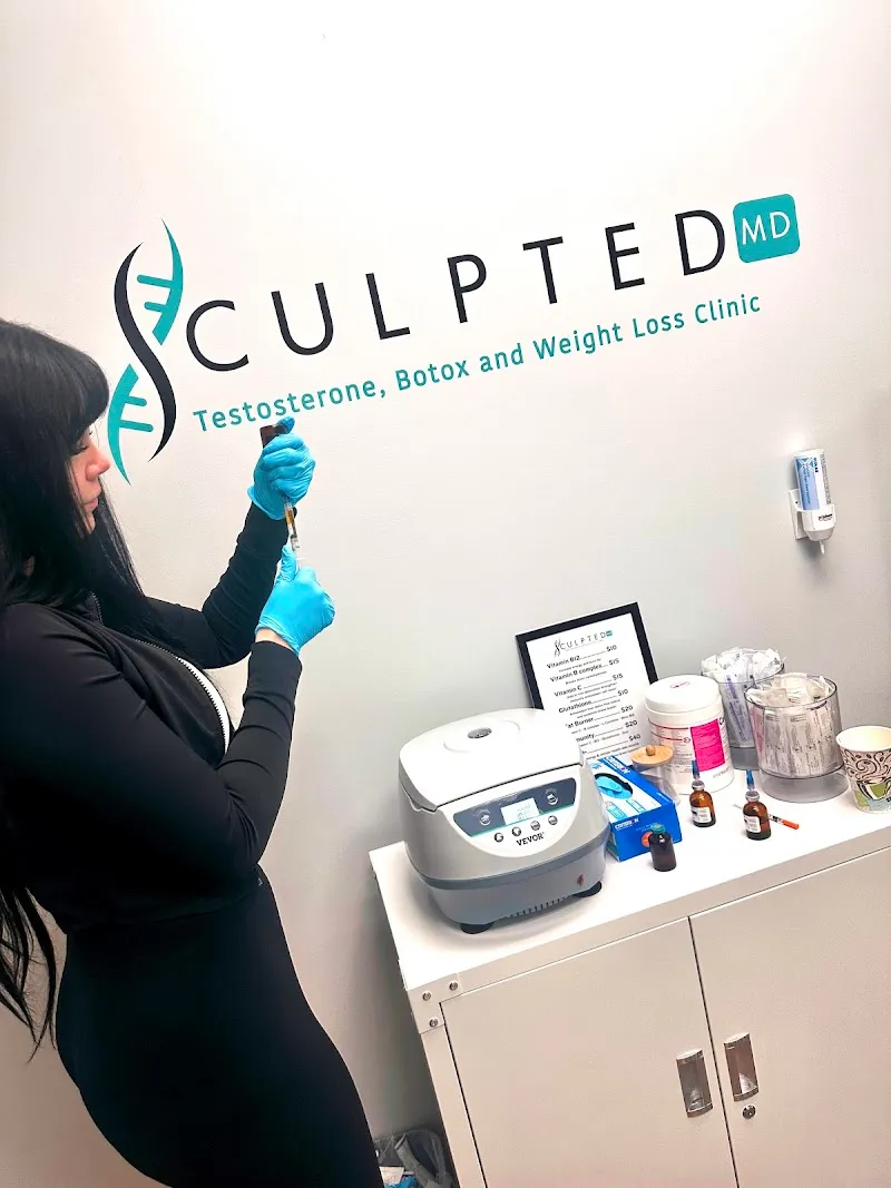 Sculpted MD Henderson photo 2