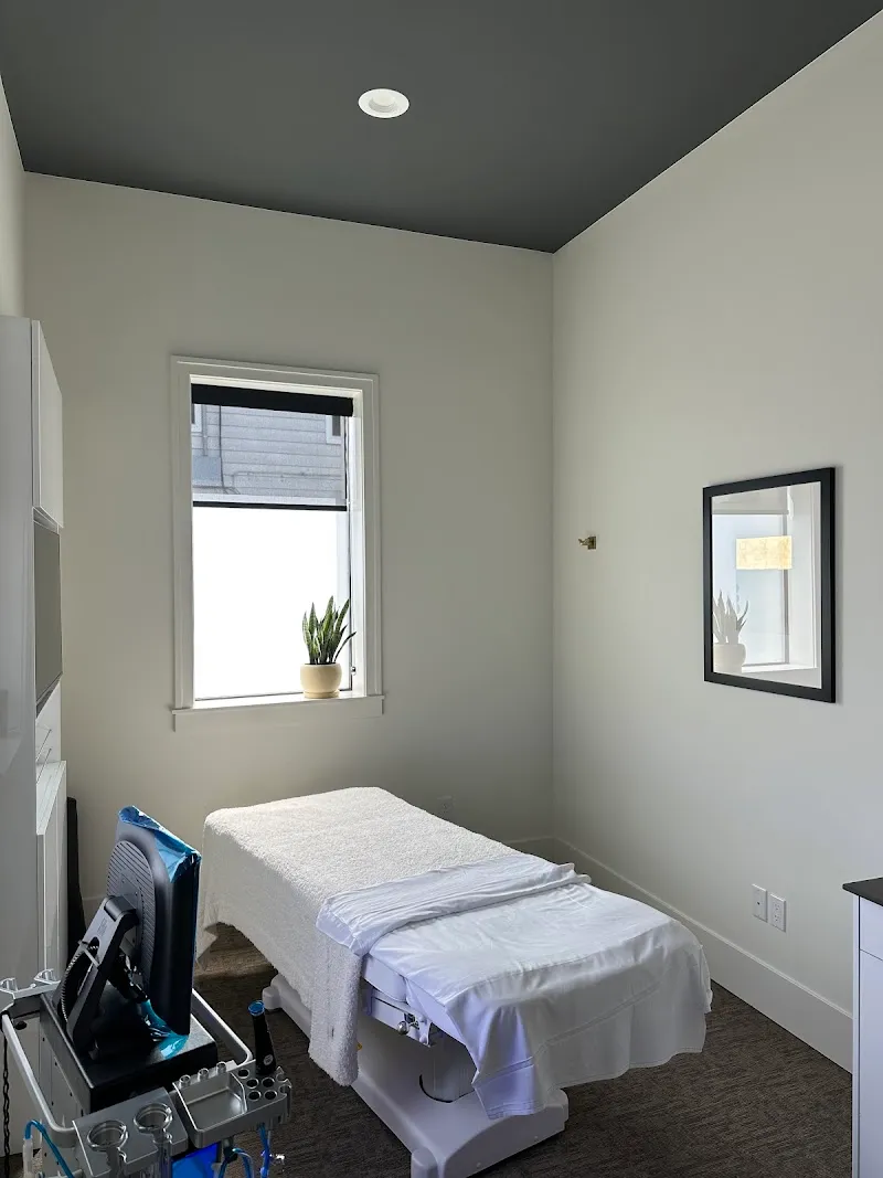 RegenCen: Dr. Gustav Lo, MD photo 4