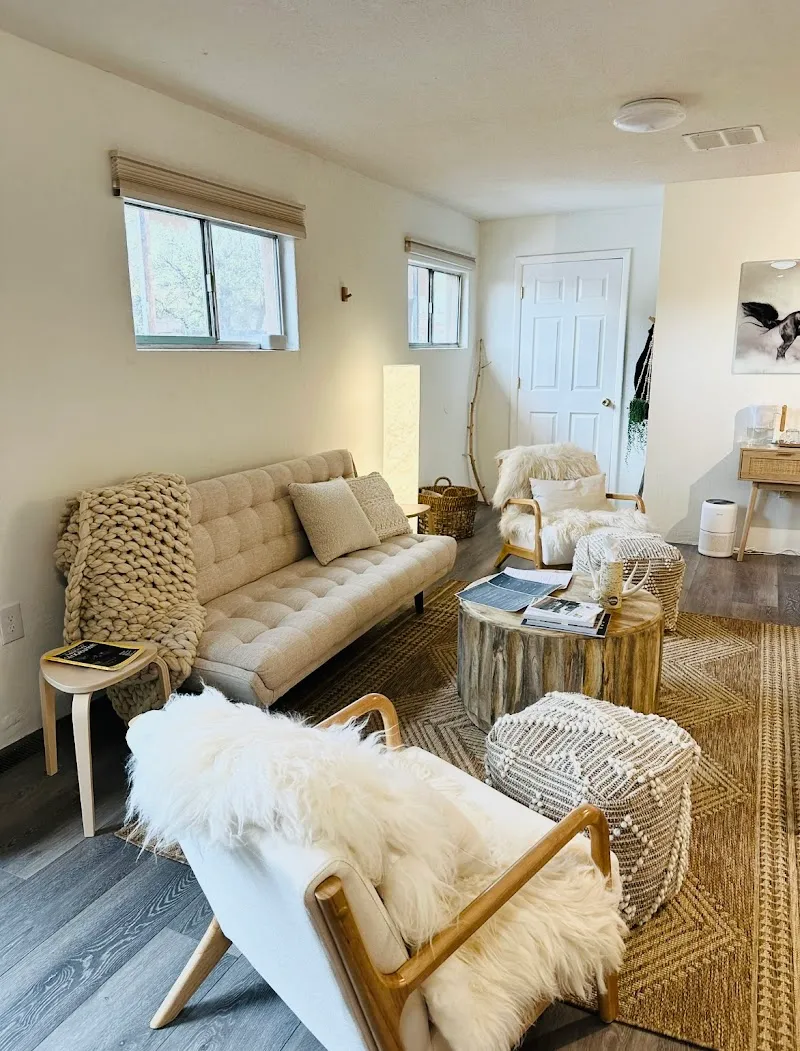 WELL BAR | Hormone Therapy & Weight Loss photo 2