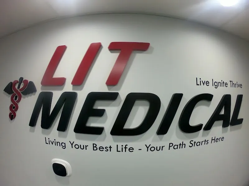 Live Ignite Thrive Medical - Health Care Orland Park IL, Healthcare Providers, Men's Health Services, Medical Clinic photo 4